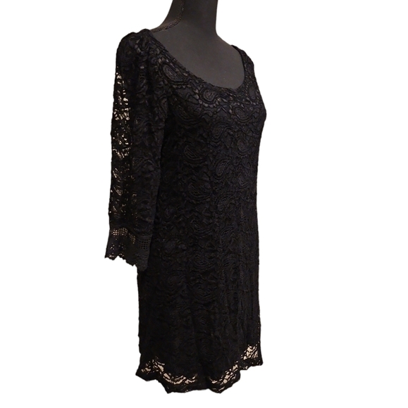 Lovemarks Pull Over Black Lace Mini Dress 100% Polyester Scoop Neck Size M - Picture 6 of 8